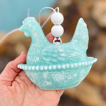 Load image into Gallery viewer, Hen on Nest 3D
