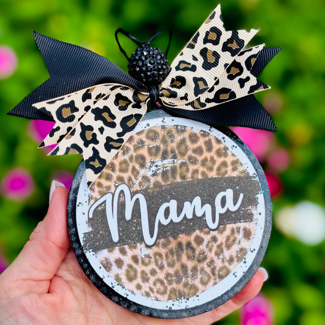 Mama