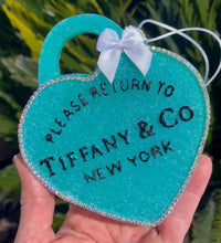 Load image into Gallery viewer, Tiffany with rhinestone Trim
